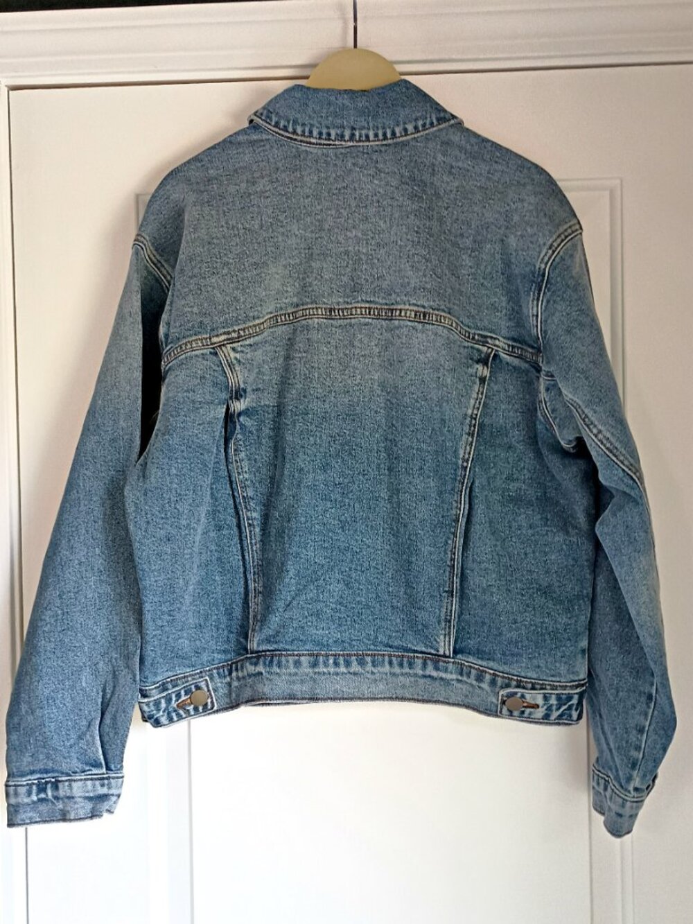 NEW! KUT FROM THE KLOTH DENIM LIZ TRUCKER JACKET - Picture 2 of 6